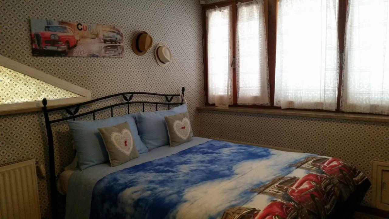Home Denise E Luca Латина Экстерьер фото