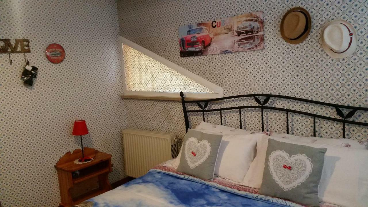 Home Denise E Luca Латина Экстерьер фото